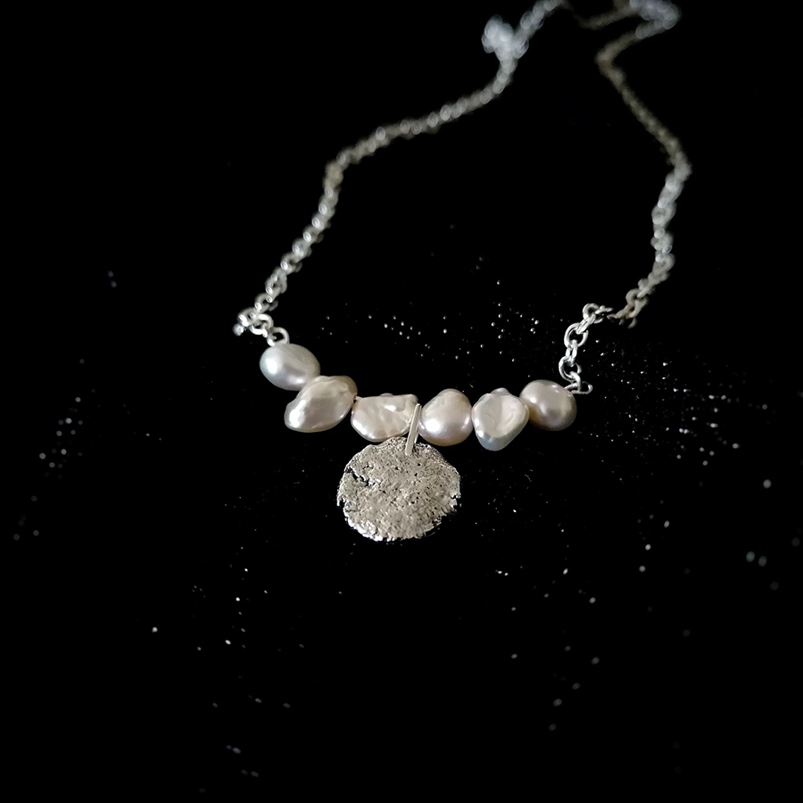 Ada Cioba designer bijutier roman: bijuterii unicat handmade argint raw